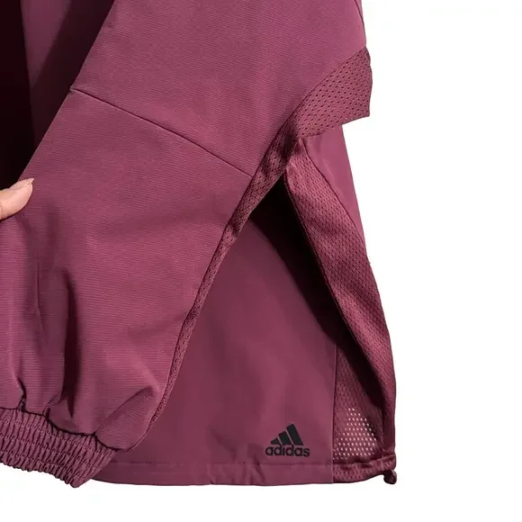 Adidas windbreaker 2xl - Picture 6 of 9